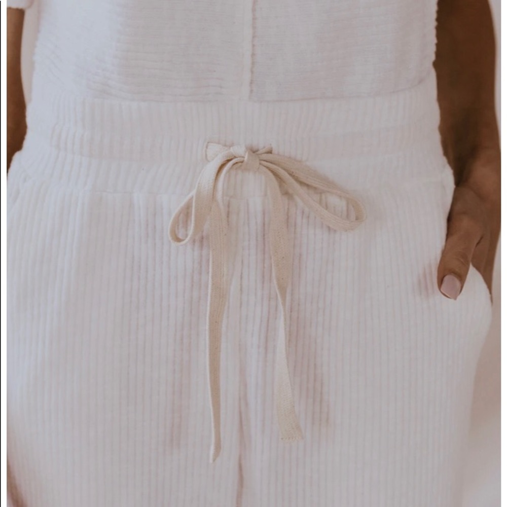 Brand New! Jump into fall in the Eyes Full of Stars Textured Jumpsuit!